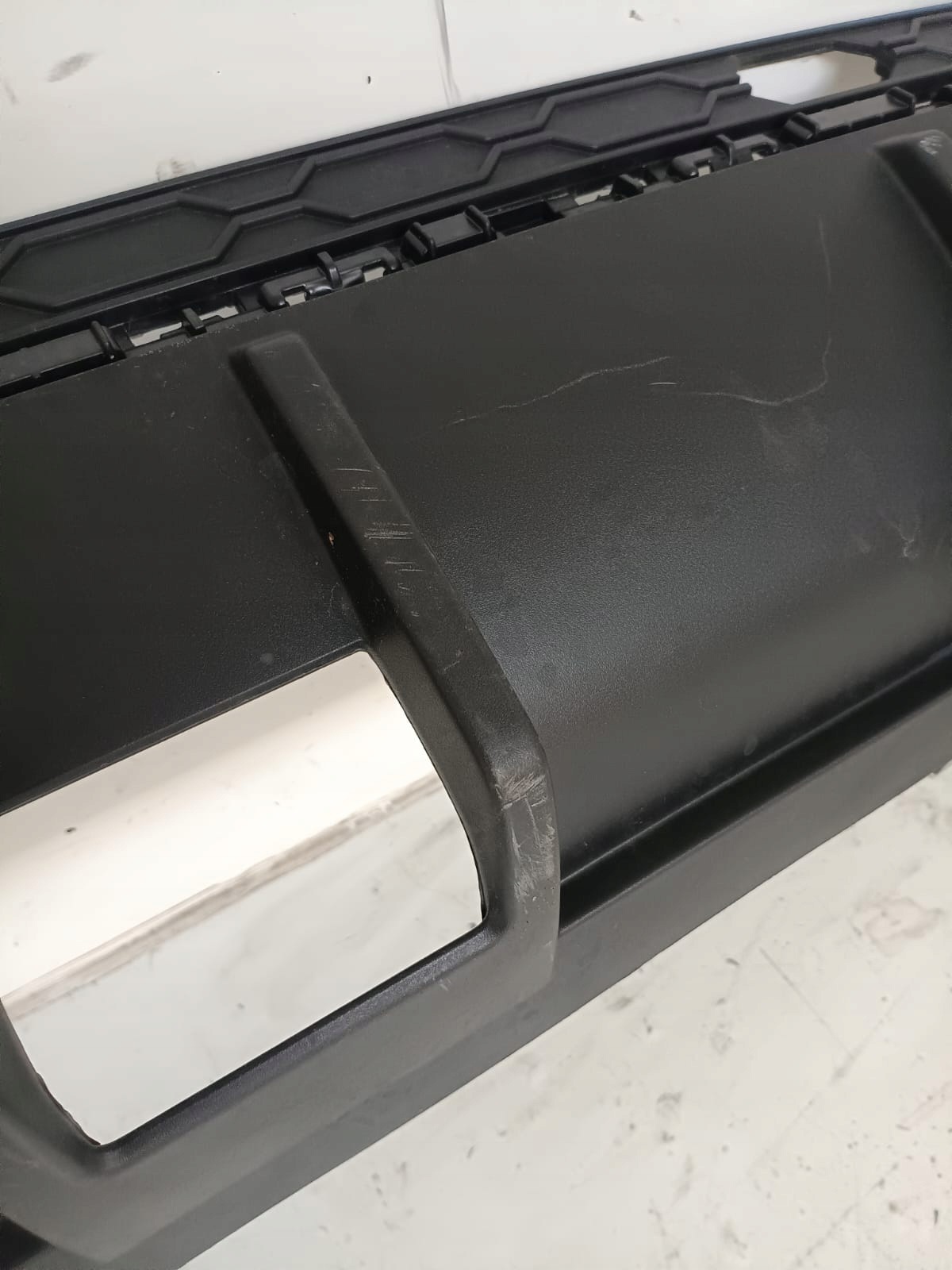 Spoiler arrière Hyundai Kona II N-LINE 86612-BEAA0 image 6