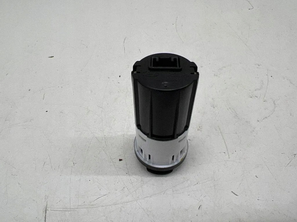 USB Kia EV6 (CV) 96125CV010 usato image 3