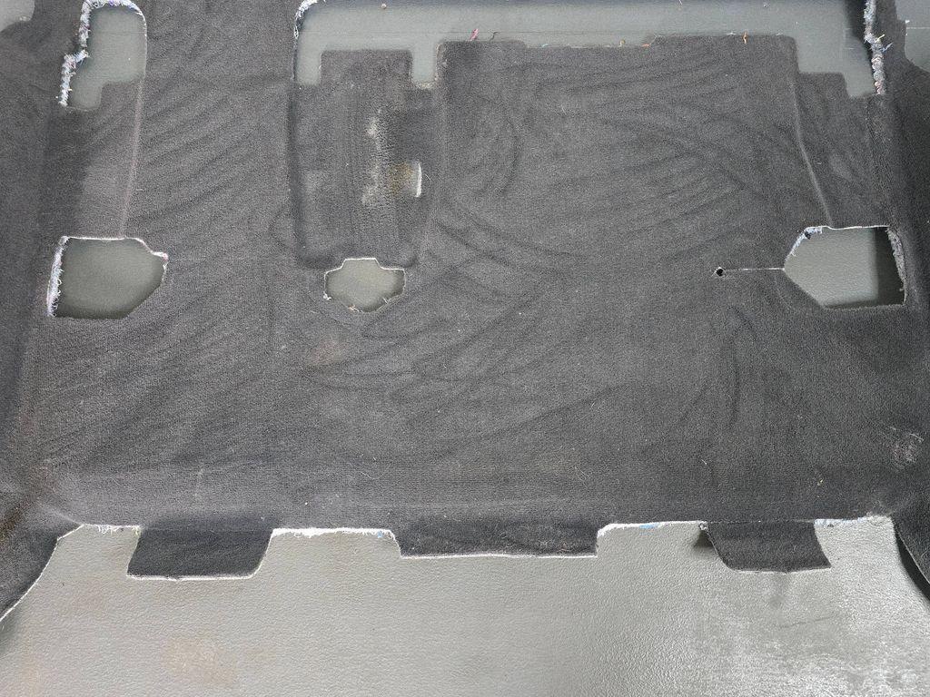 Tapis intérieur Cadillac Escalade 22885607 image 4