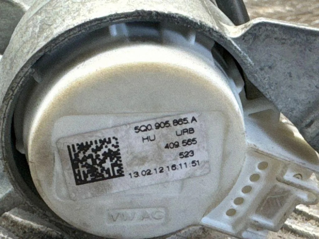 Chave de Ignição VW Golf VII 1.4 90kW Usada image 5