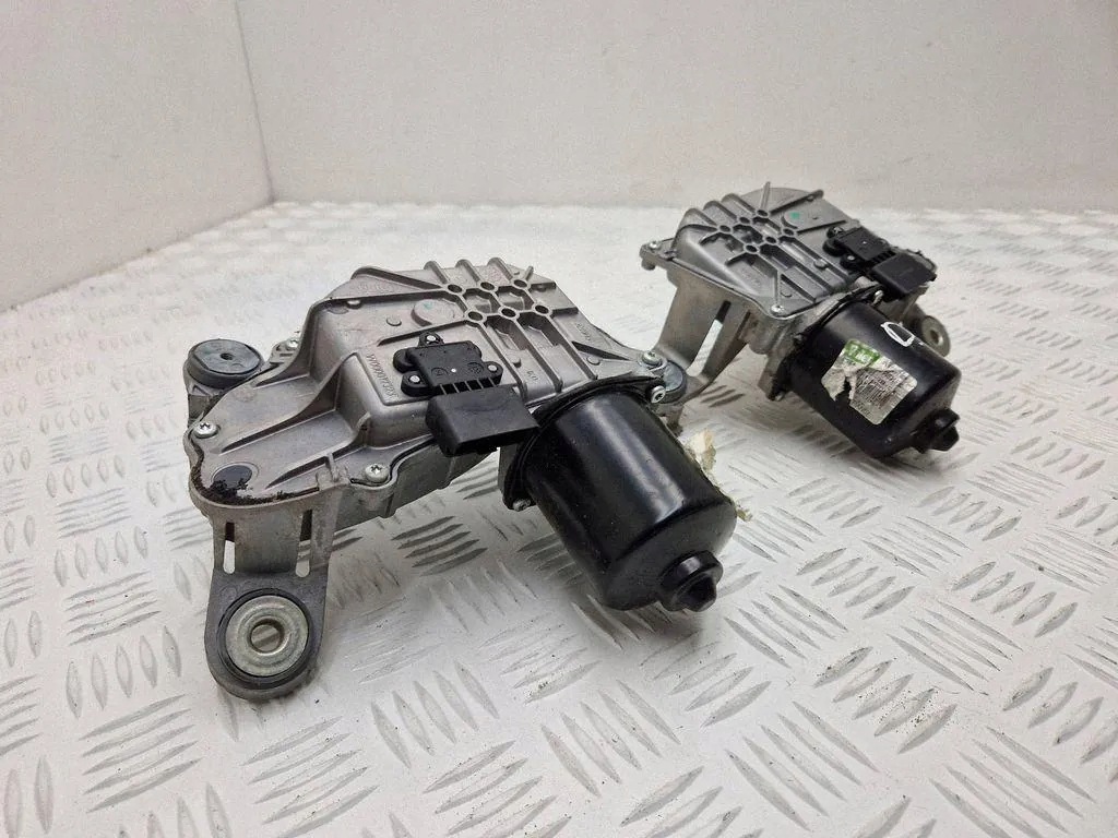 Tuulilasinpyyhkijän moottori Citroen DS5 W000012218