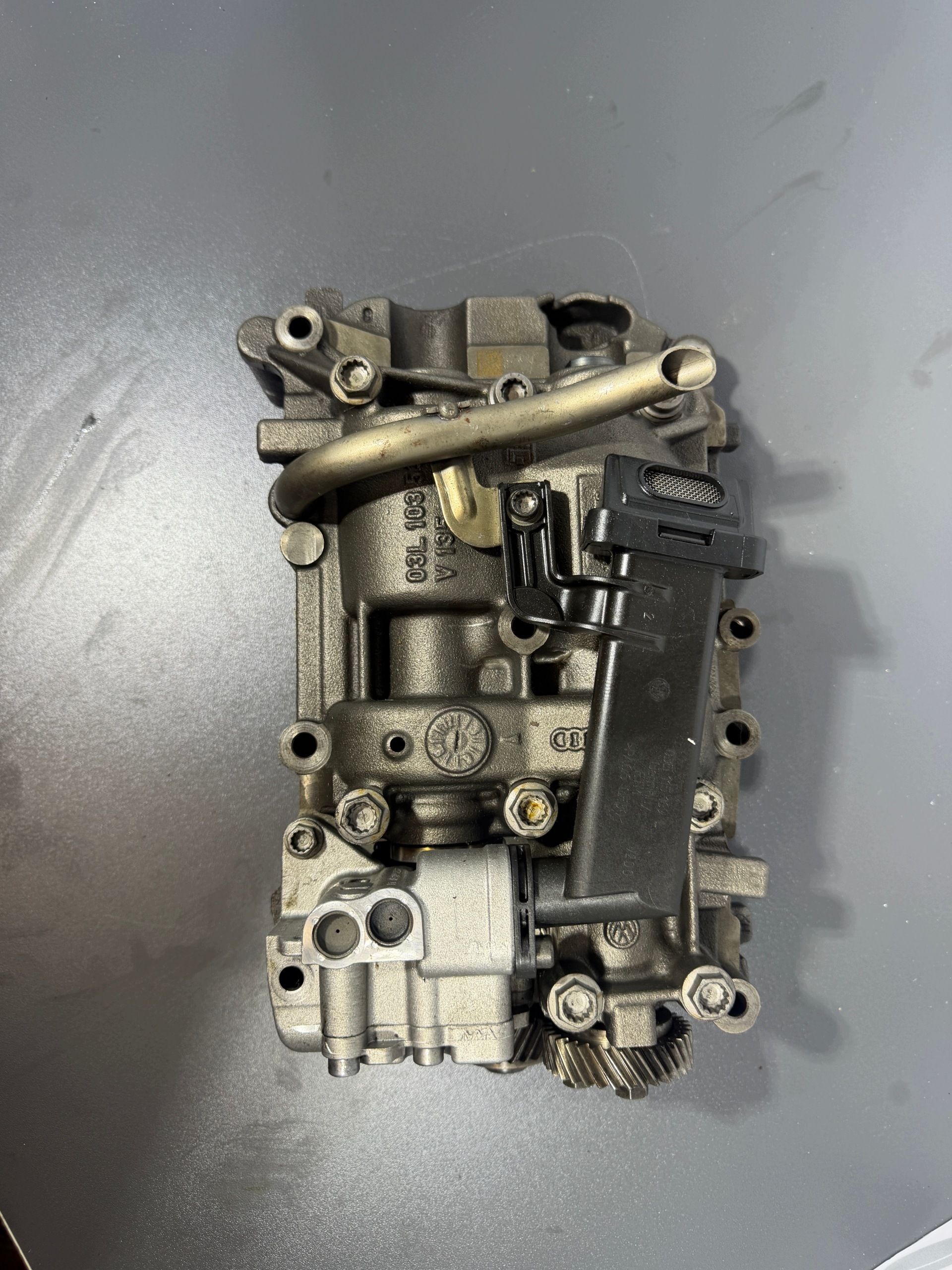 Module complet pompe à huile 2.0TDI CR image 7