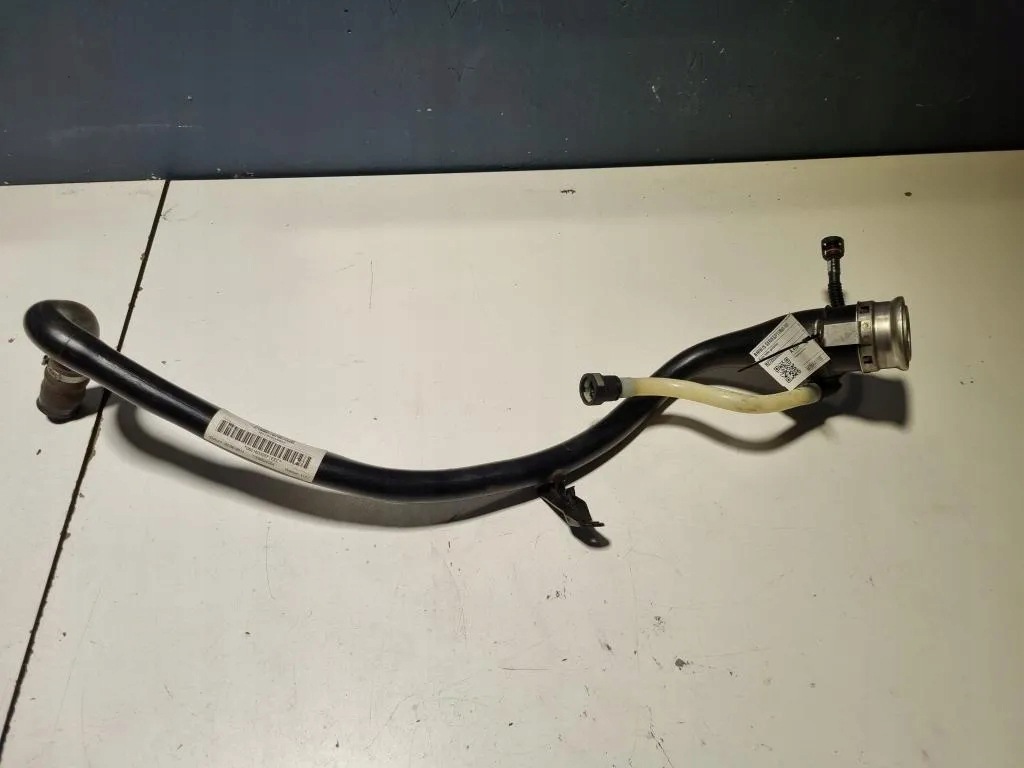 Polttoainetankin putki BMW 5 Touring F11 R2720634805