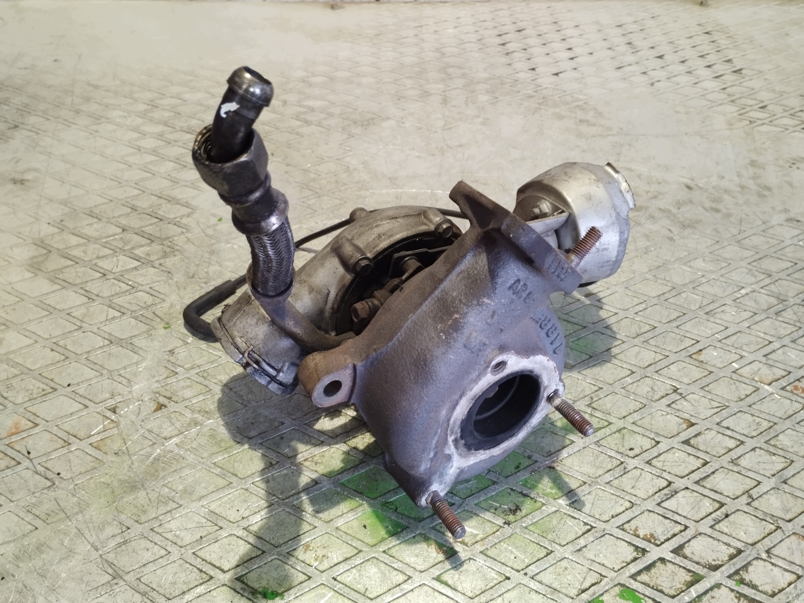 Turbina Audi A4 B7 2.0 TDI 038145702E image 2