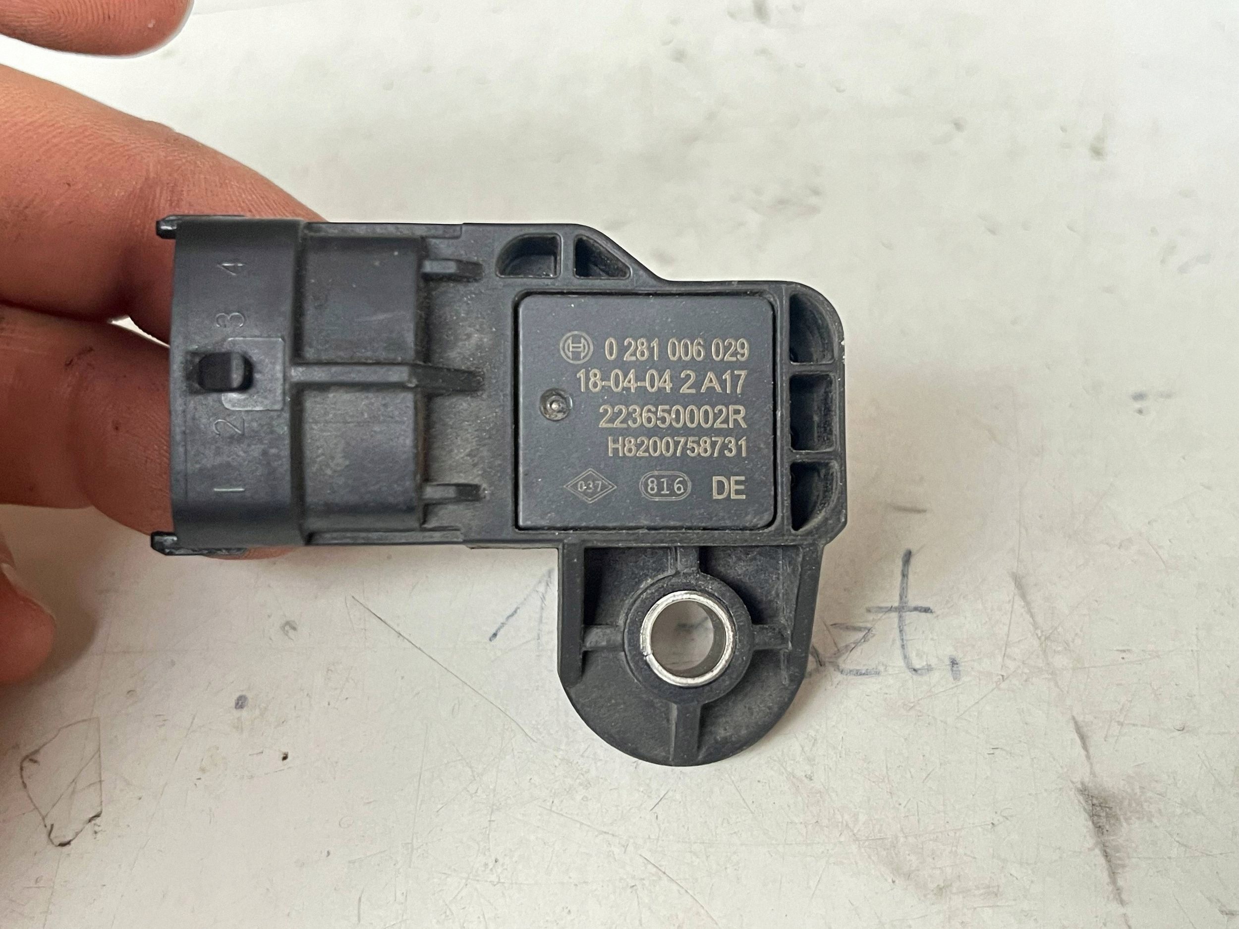 Luftdrucksensor Nissan Qashqai 2236500QAL