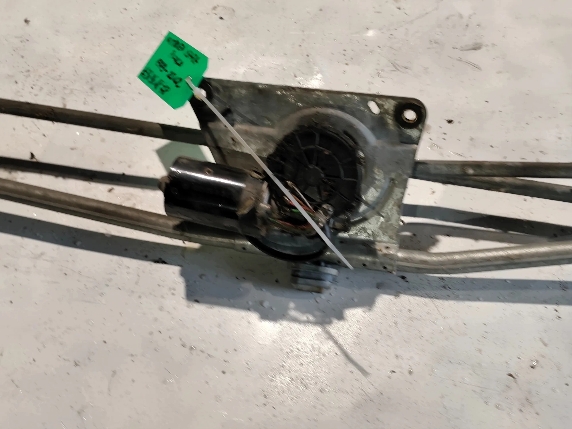 Frontscheibenmechanismus Citroën Xsara Picasso 1.8L OEM 0390241443CDP image 3