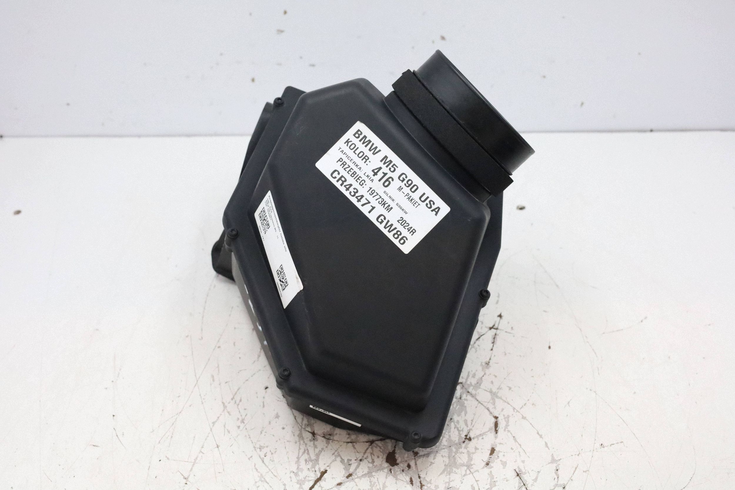 Ilmansuodattimen kotelo BMW G70 M5 G90 G99 9847257