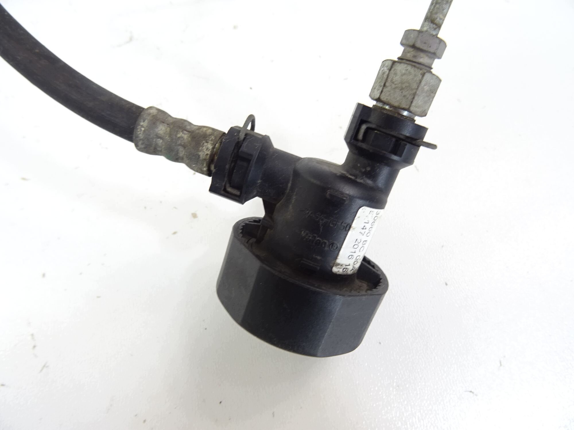 Nissan X-Trail T32 Durite d'embrayage 308514BE0A image 7