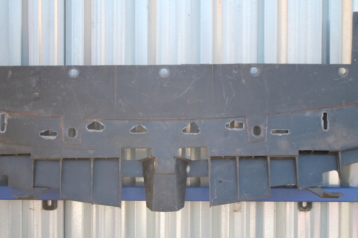 Alfa Giulia 16-22 etuspoileri, OEM 156123659