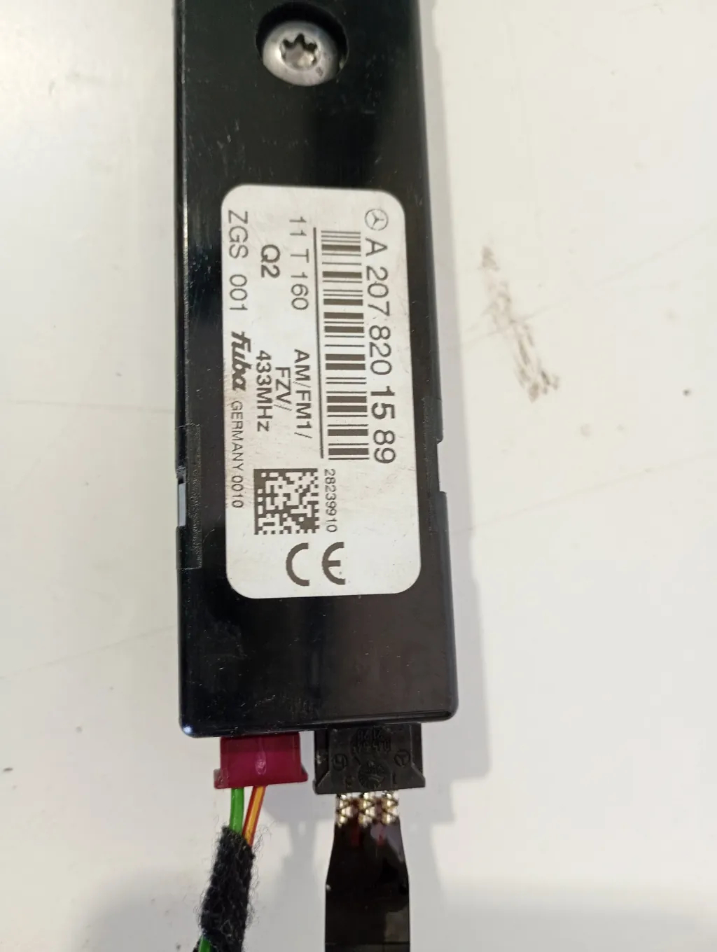 Antennförstärkare Mercedes E Cabrio A207 image 3