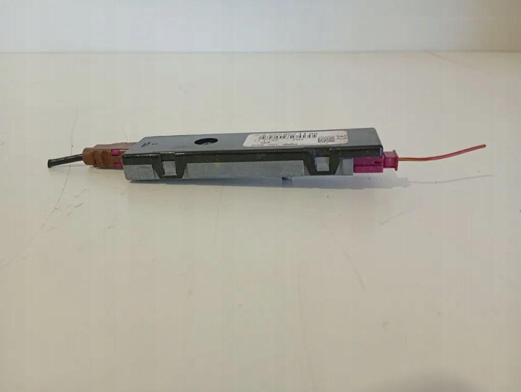 Antennförstärkare Mercedes E Cabrio A207 image 5