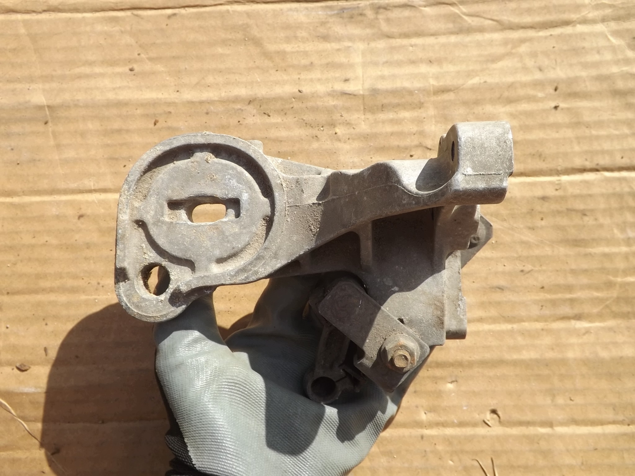 Support boîte de vitesses VW Golf 3 Jetta III Vento image 5