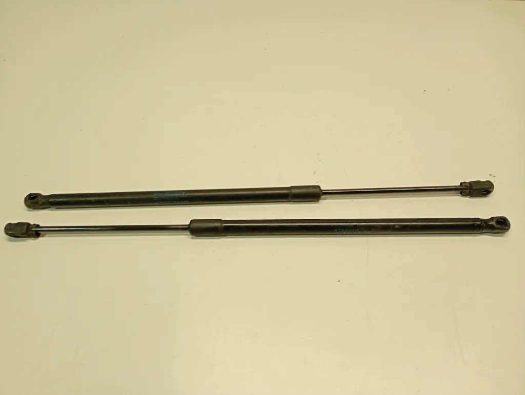 Support capot Mercedes E Coupé C207 A2079800764 image 3