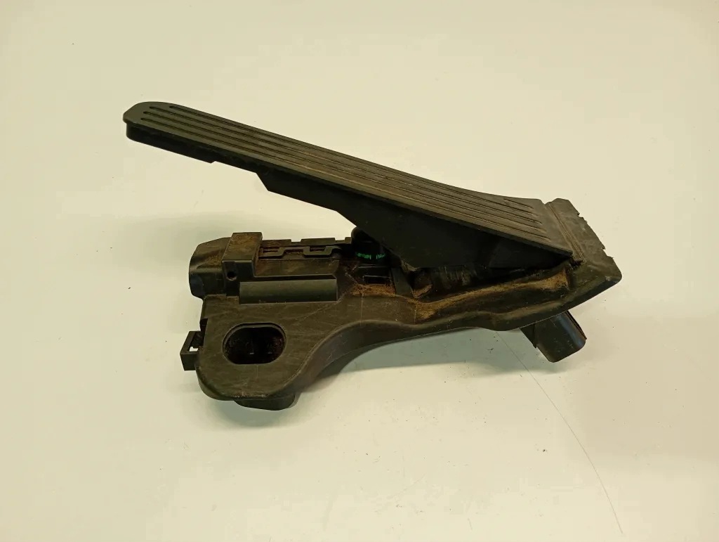 Pédale d'accélérateur VW Caddy IV 2K6723503 image 3