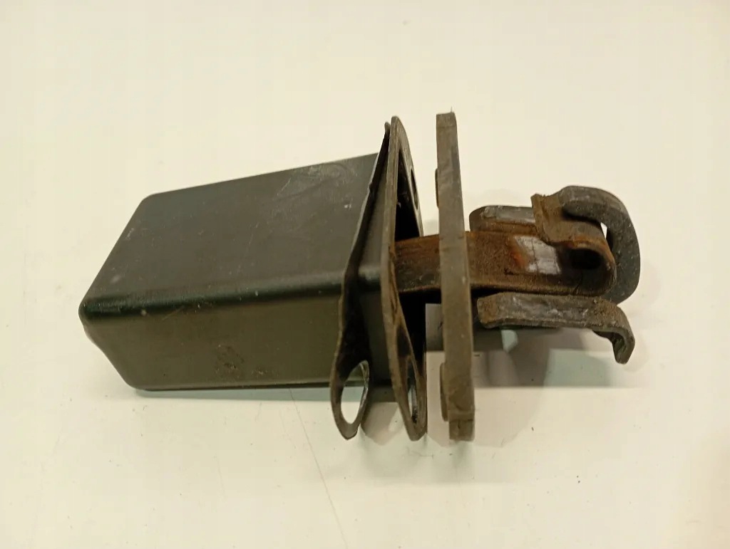 Achterdeurstopper VW Caddy 04- OEM 2K5827455 image 4