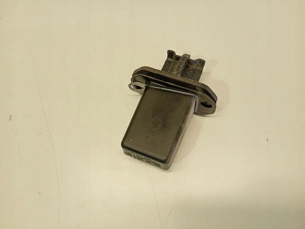 Achterdeurstopper VW Caddy 04- OEM 2K5827455 image 5