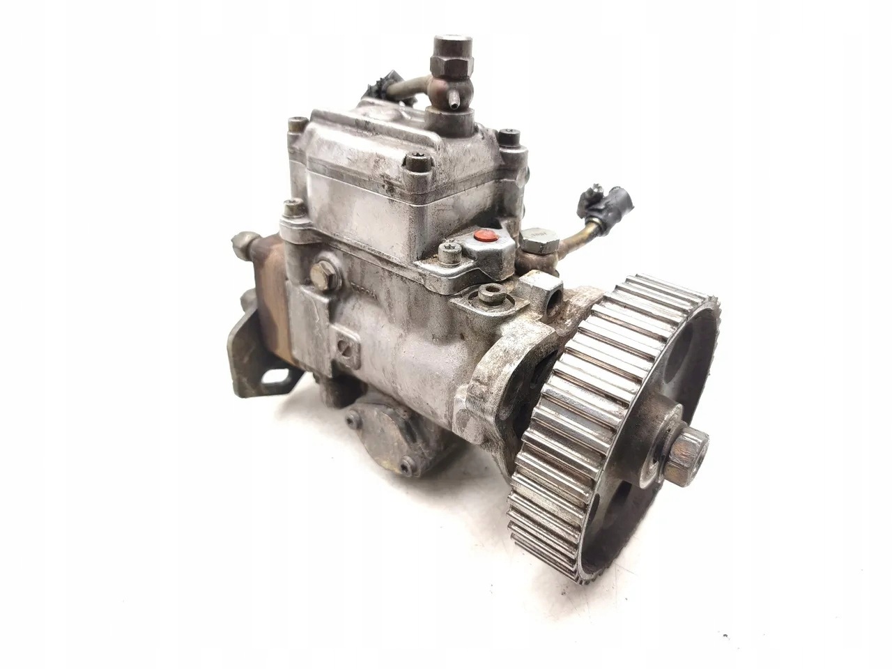 Audi 80 Bomba Inyectora 1.9 TDI 66kW (90CV) OEM 028130109L image 3