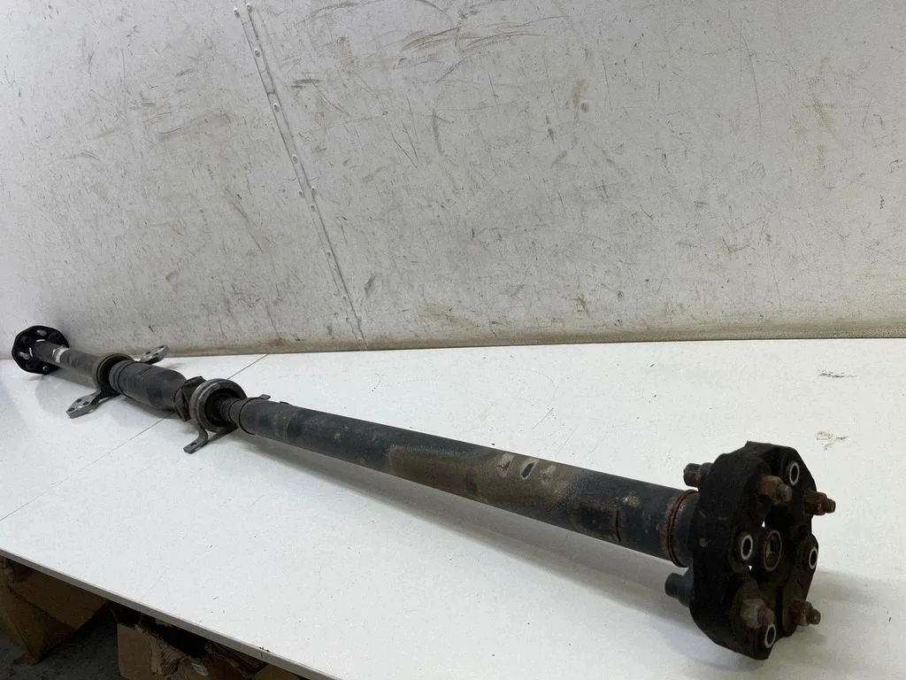 Drivaxel Mercedes Vito W447 A4474102800 image 3
