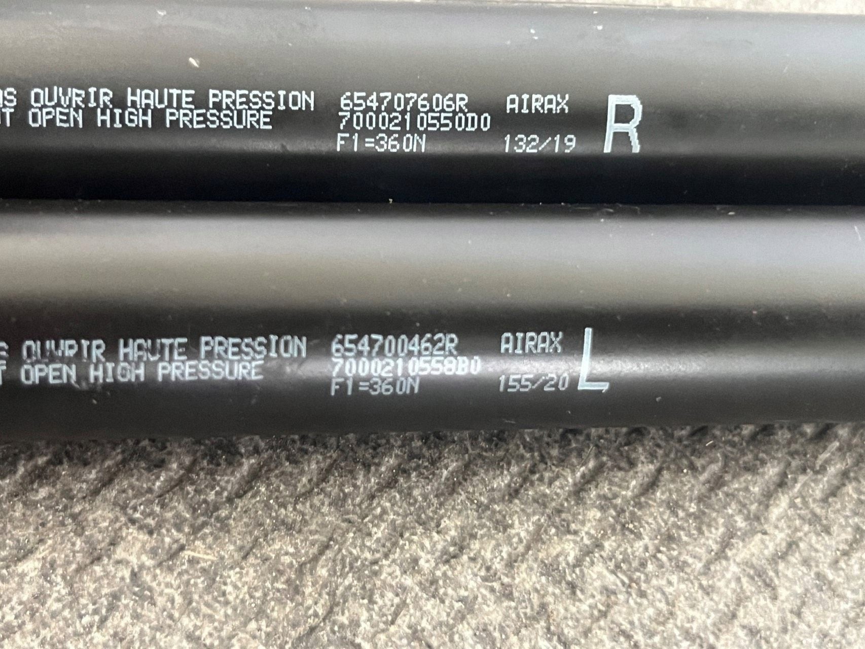 Renault Megane IV 2019 Motorhauben-Stoßdämpfer Satz OEM 654707606R image 5