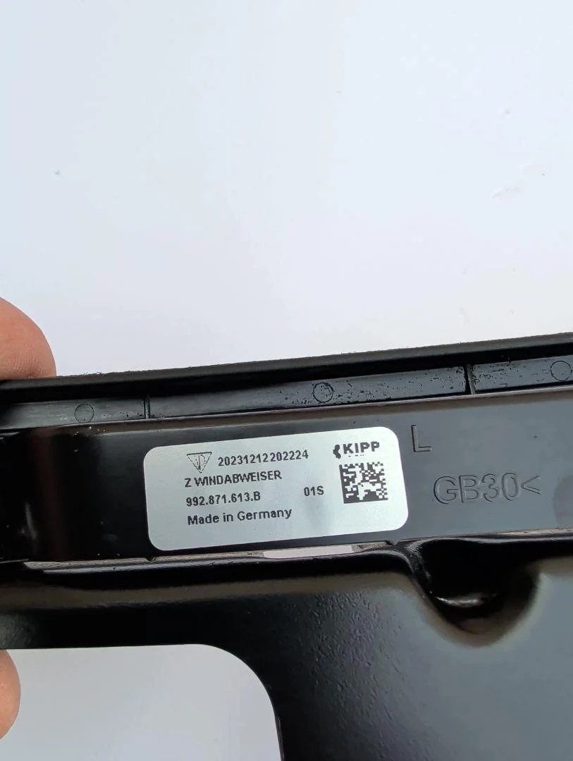 Vindskydd Porsche 911 992 Targa 992871613B image 7
