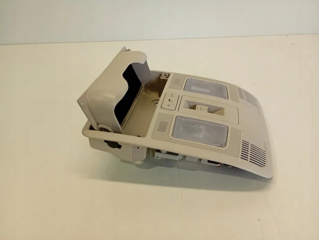 Lampada soffitto Mazda 6 VI GJ KD4969971 usata image 4