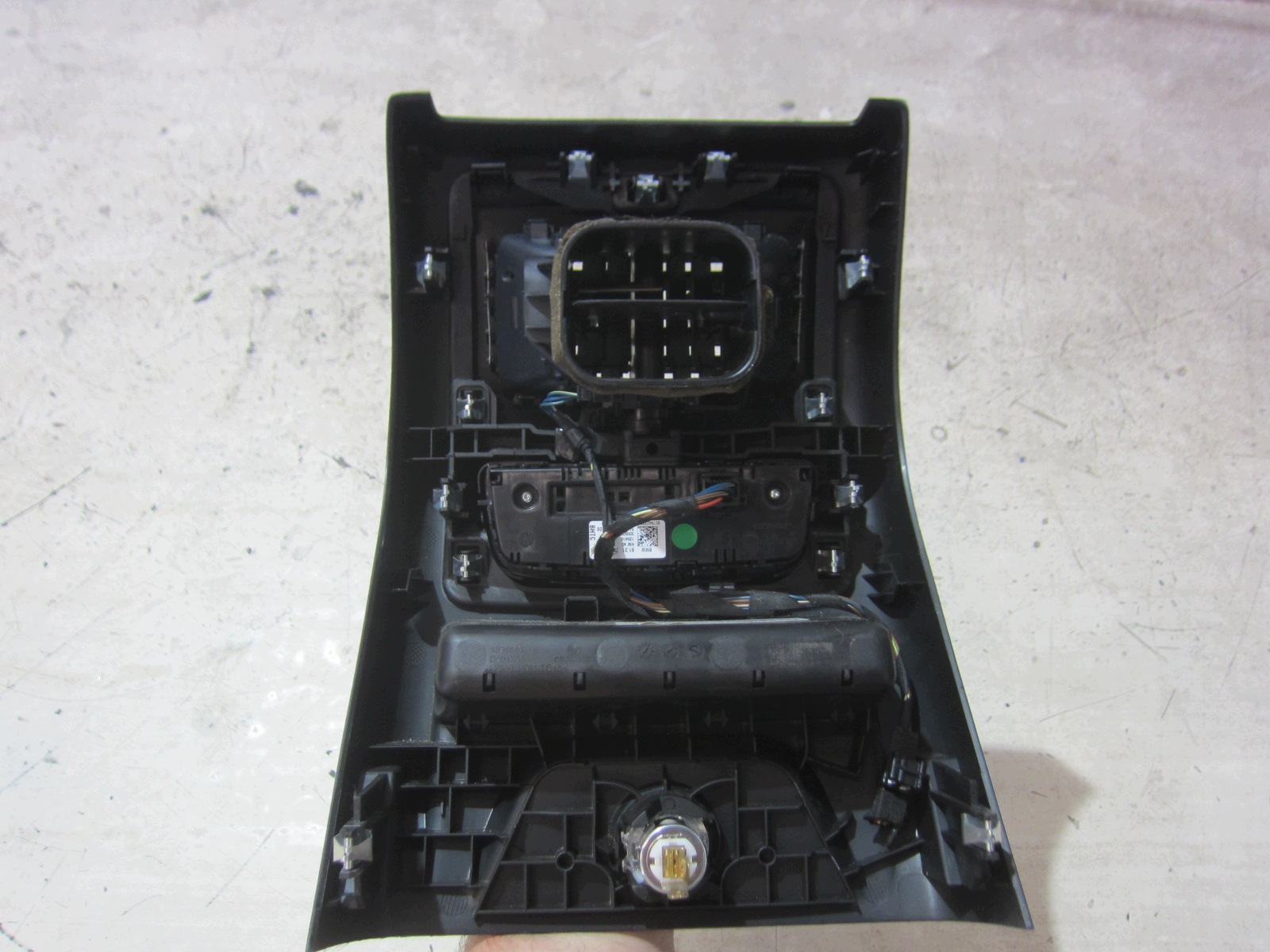 BMW X3 G01 G02 Takailmastointipaneeli image 9