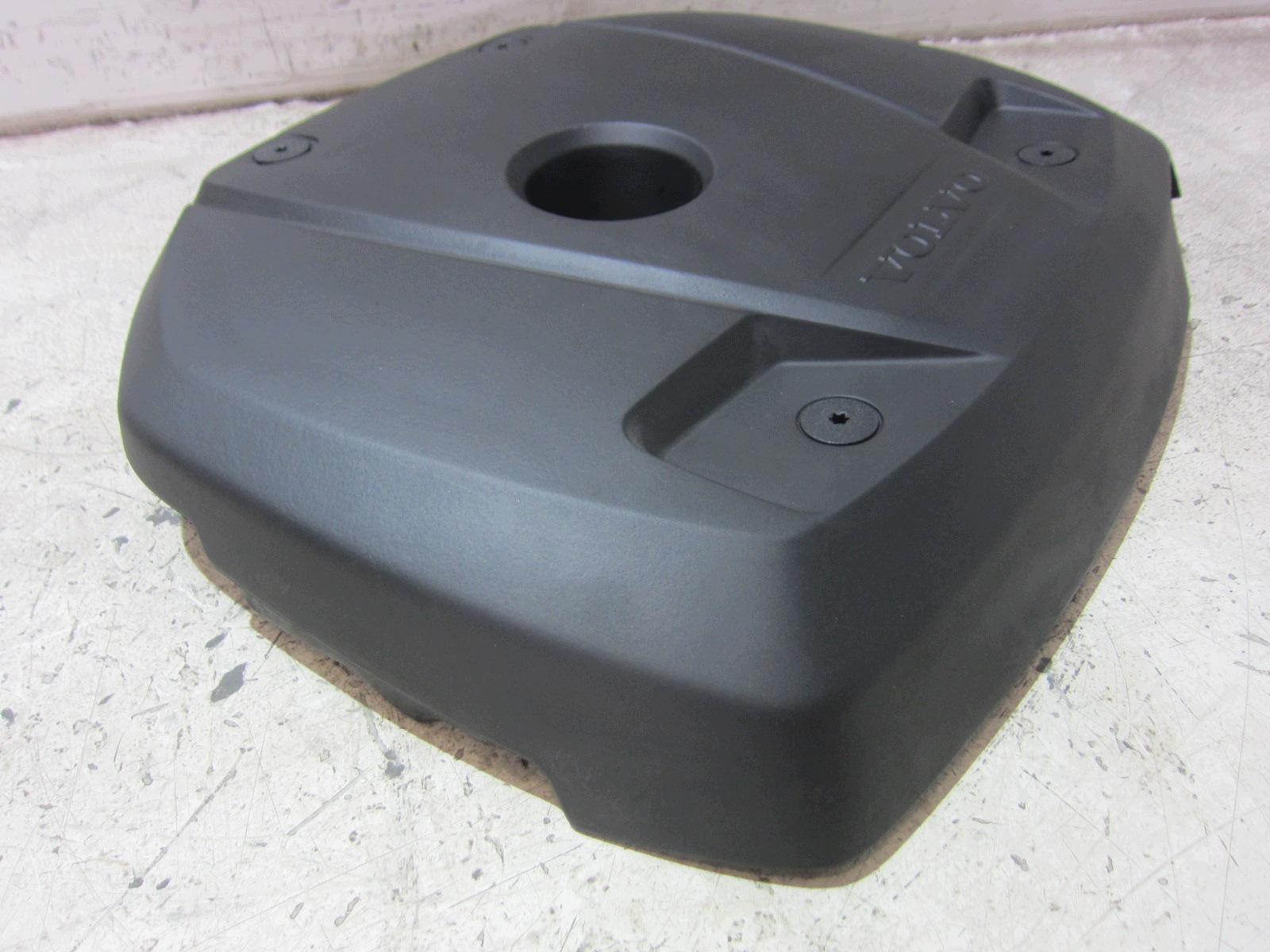Volvo XC90 II Engine Cover 31368217 image 4