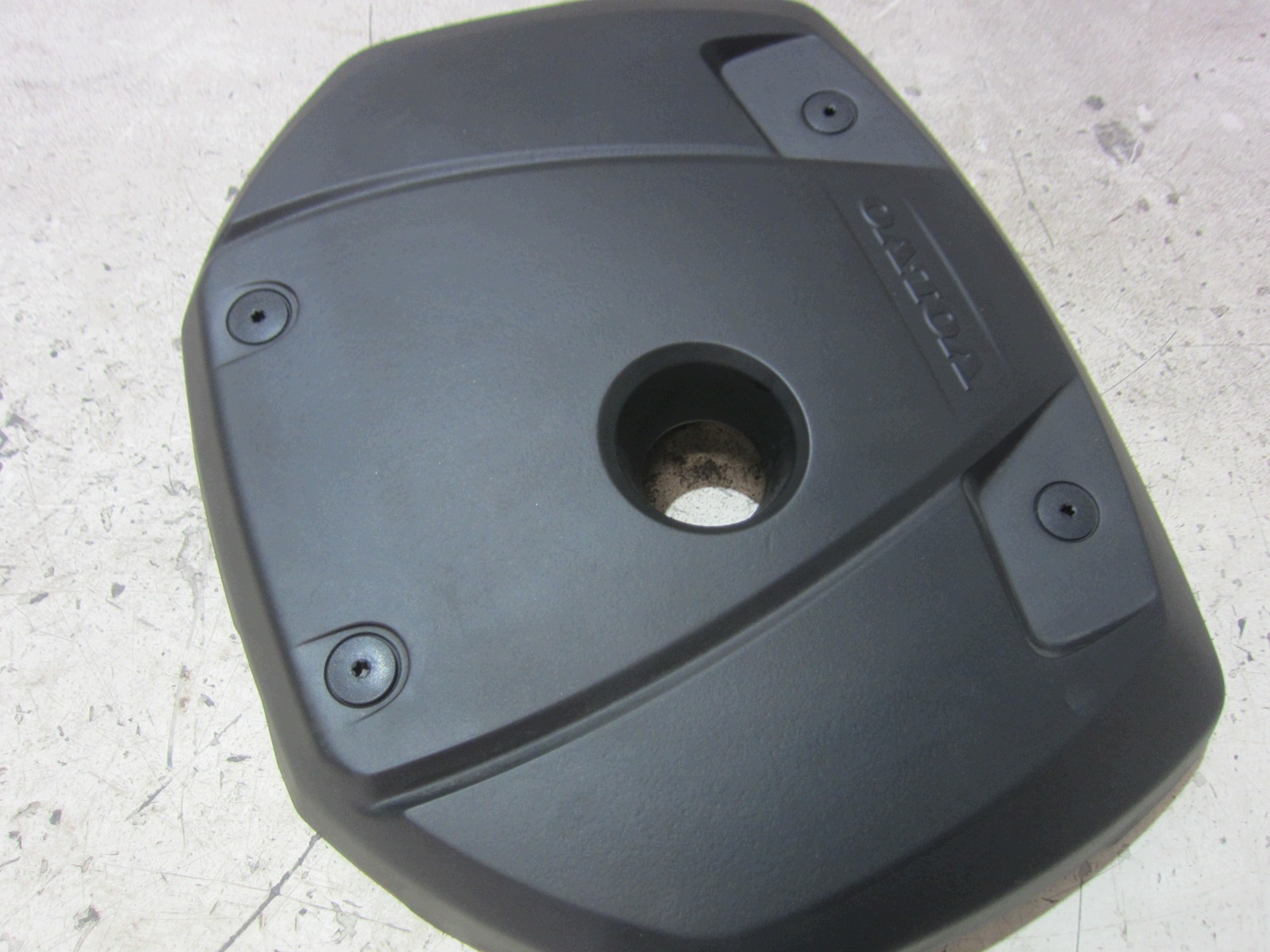 Volvo XC90 II Engine Cover 31368217 image 5