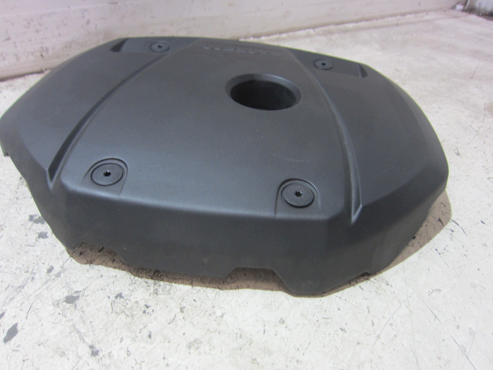 Volvo XC90 II Engine Cover 31368217 image 6
