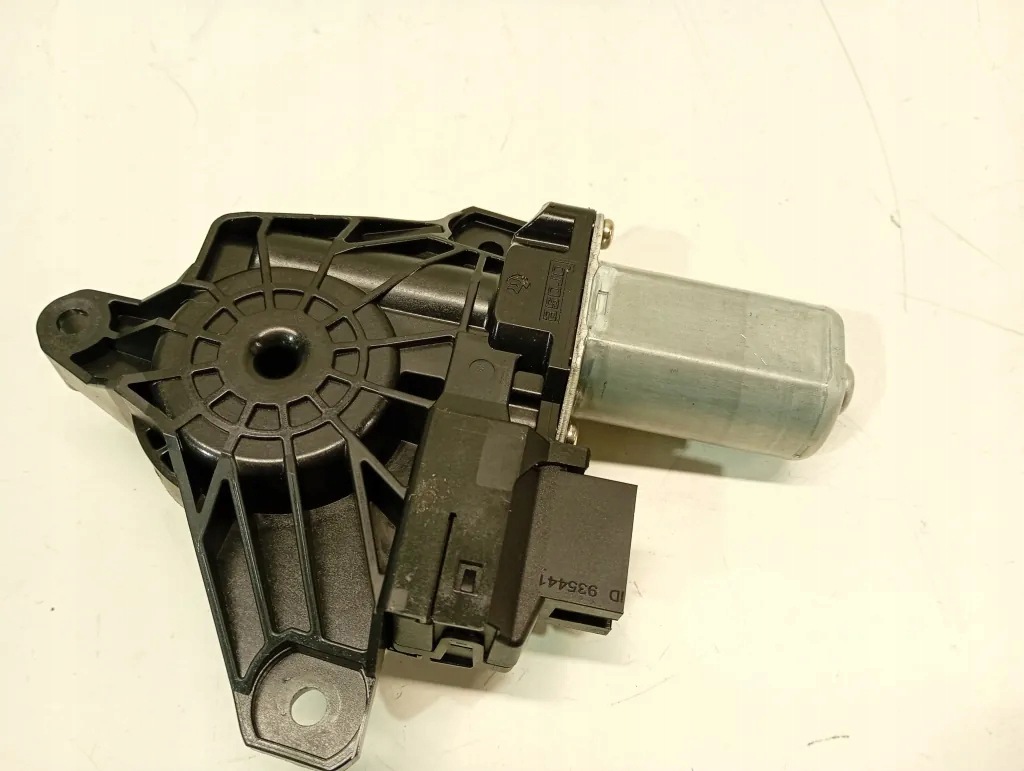 Moteur lève-vitre arrière droit GLC C253 2.2L image 2