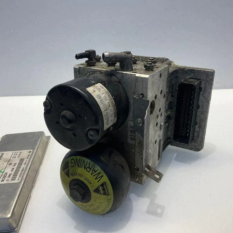 Pompe ABS Mercedes-Benz E W211 989714 image 4