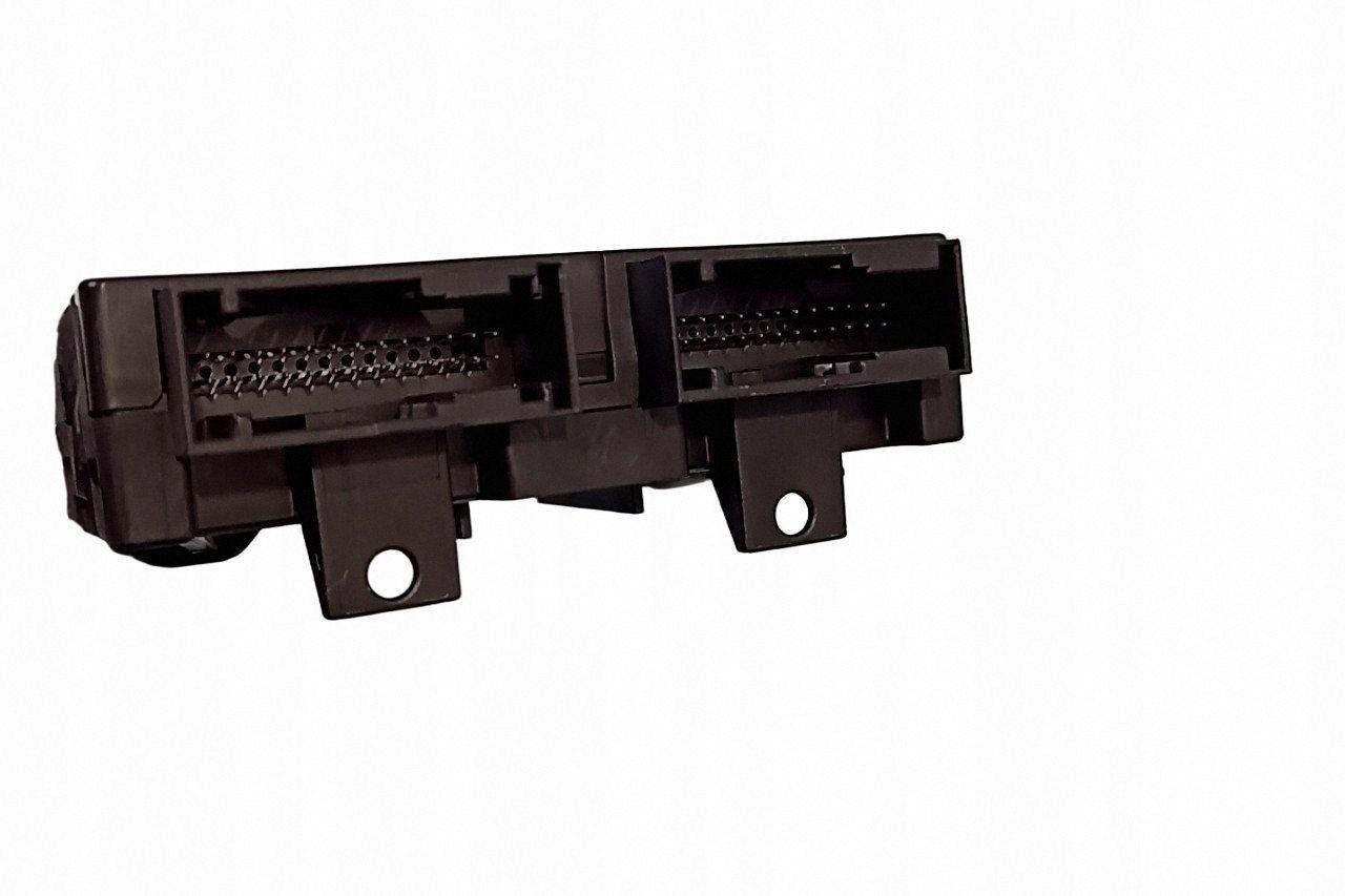 BMW Climate Control Module 5A62562 Used image 3