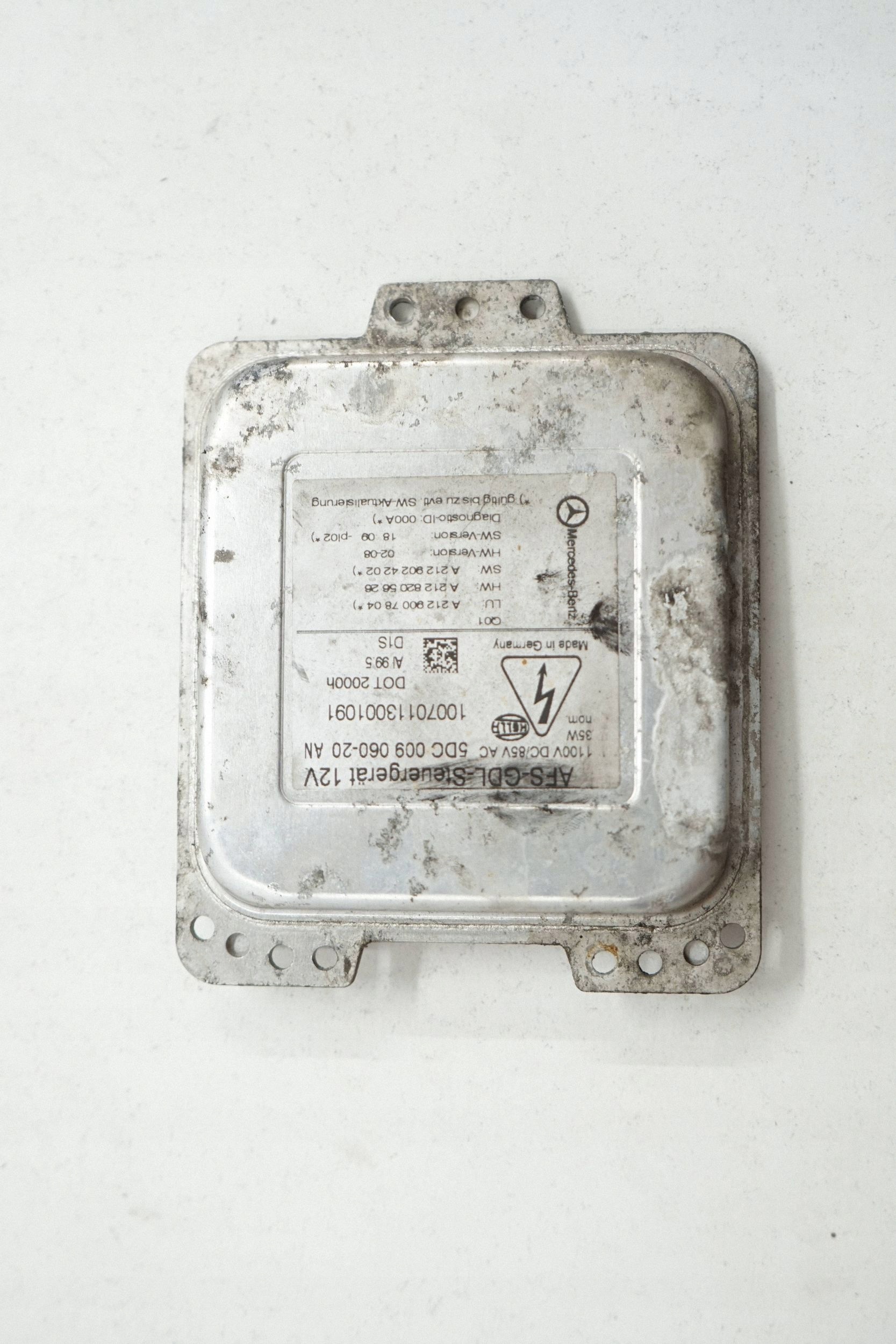 Module convertisseur Xenon Mercedes E W212 A2129007804ACR image 2