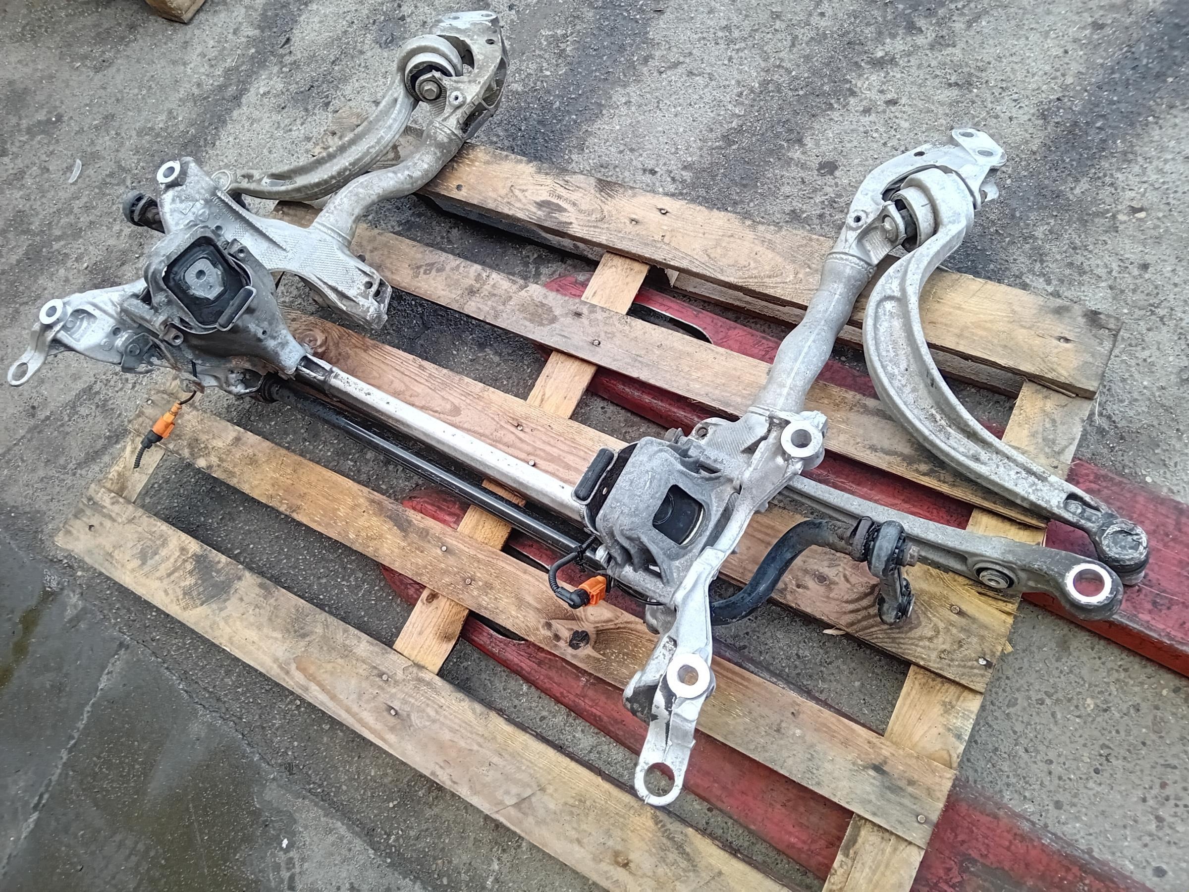 Luge avant Audi A4 B8 AA4B8SANPRZ image 3
