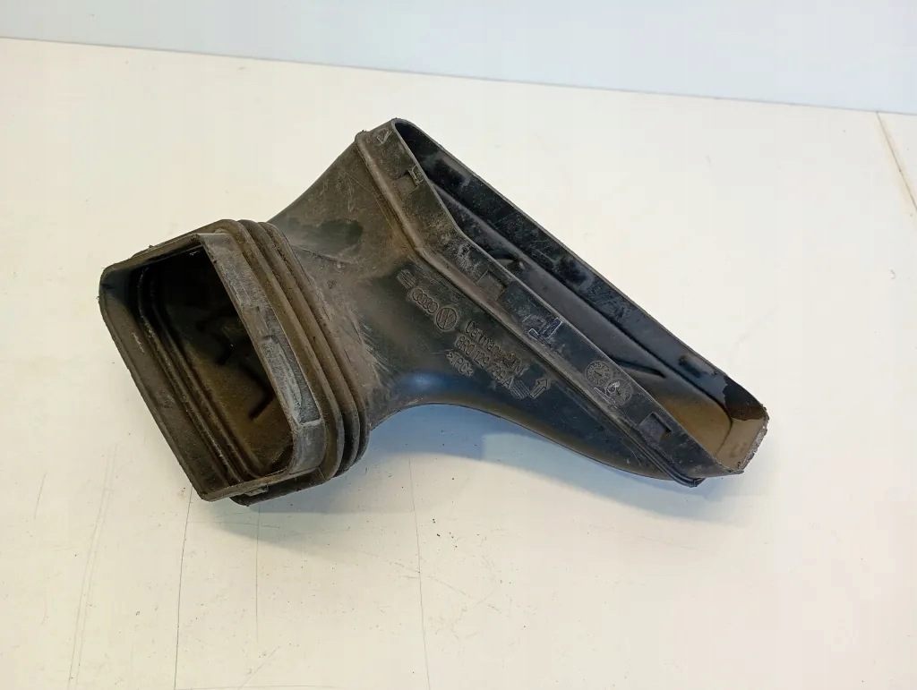 Mangueira de ar Audi Q5 8R 8R0129739 2.0 TDI 2011 image 2