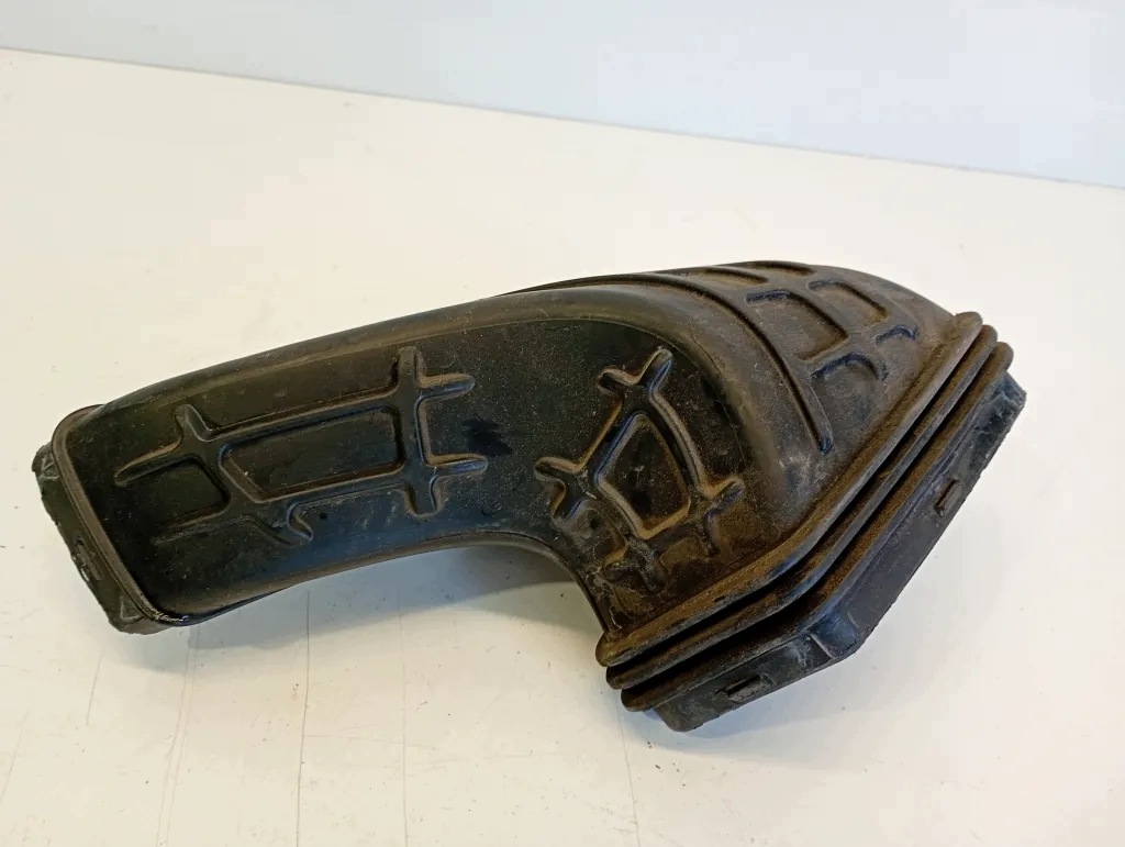 Mangueira de ar Audi Q5 8R 8R0129739 2.0 TDI 2011 image 5