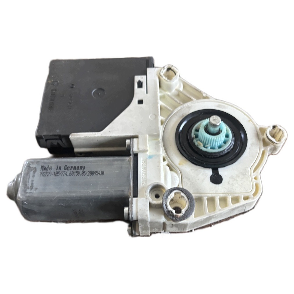 Window Regulator Motor Left Front 1K0959793H VW Golf V Passat B6 image 3