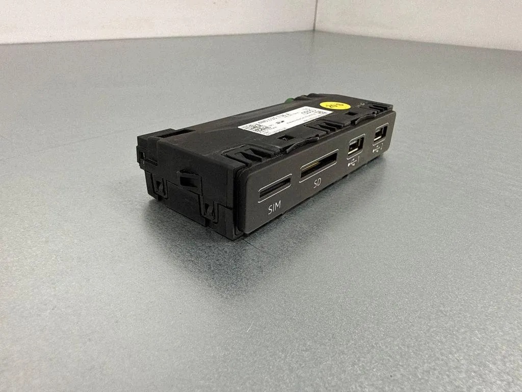 USB Audi D0726005318 3.0L hybride 210kW 2019 image 3