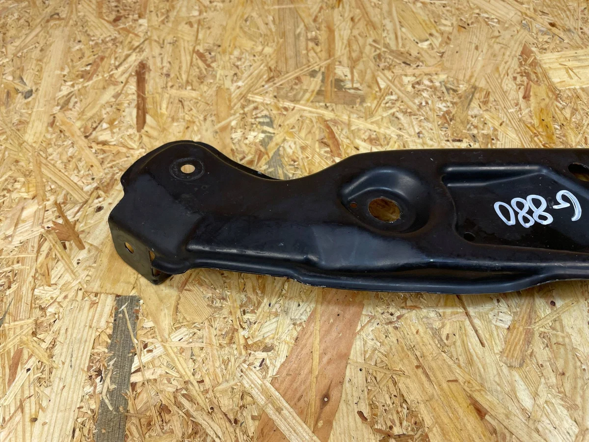 Seat Leon III 5F Front Headlight Mounting Bracket Left image 7