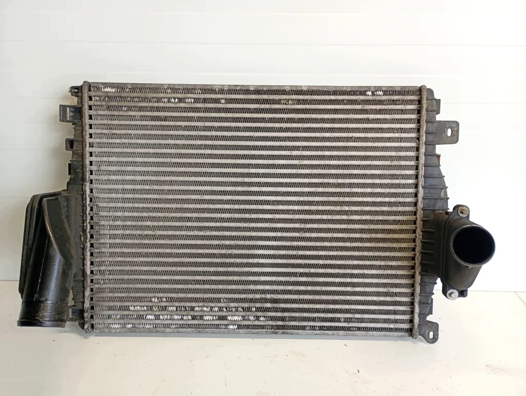 Intercooler Jaguar XF X250 C2C27262 3.0D 177kW 2009