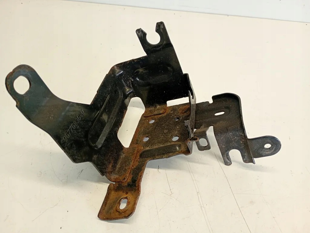 Soporte bomba ABS Peugeot 308 SW II 9677683680 image 2