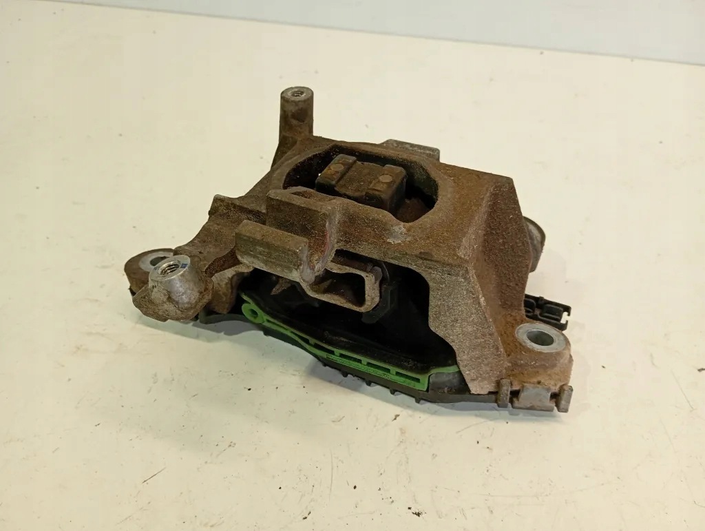 Engine Mount Left OPEL ASTRA J 2.0D 2016 OEM 326F31 image 2