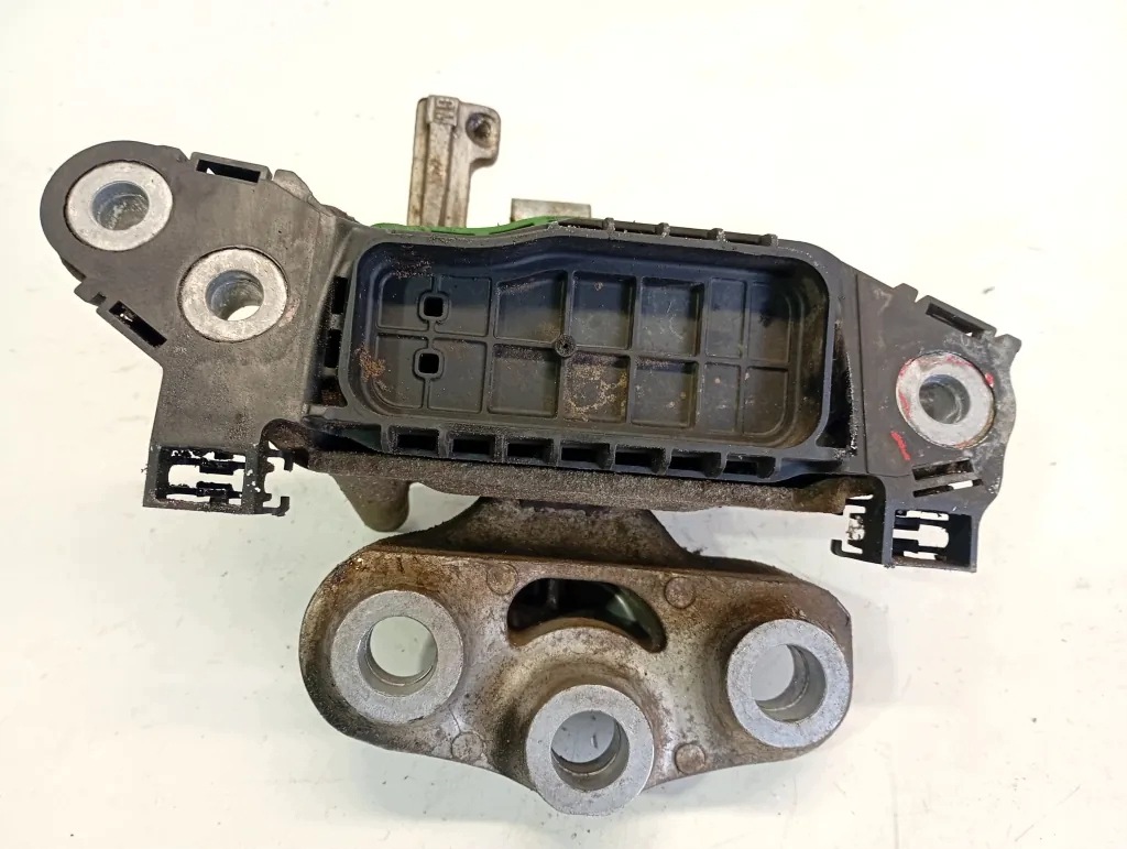 Engine Mount Left OPEL ASTRA J 2.0D 2016 OEM 326F31 image 3
