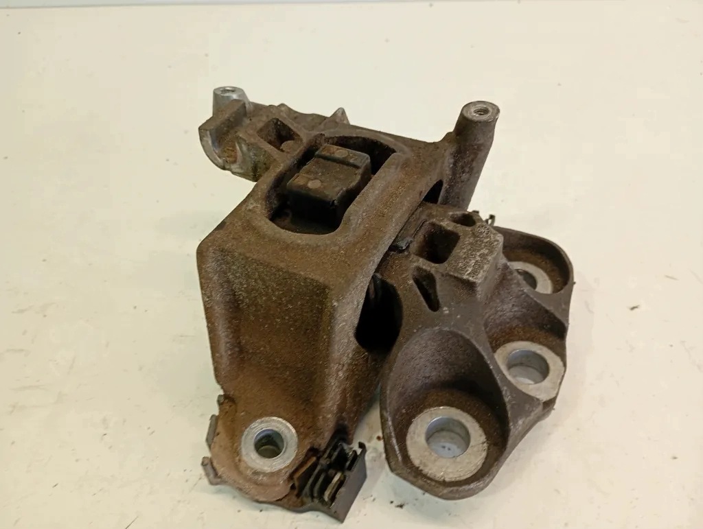 Engine Mount Left OPEL ASTRA J 2.0D 2016 OEM 326F31 image 5