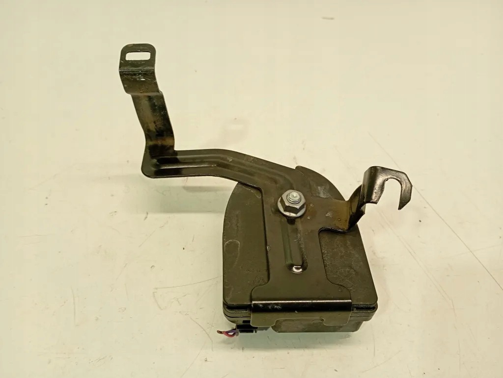 Alarma Skoda Yeti 5L 1K0951605C Usado image 4