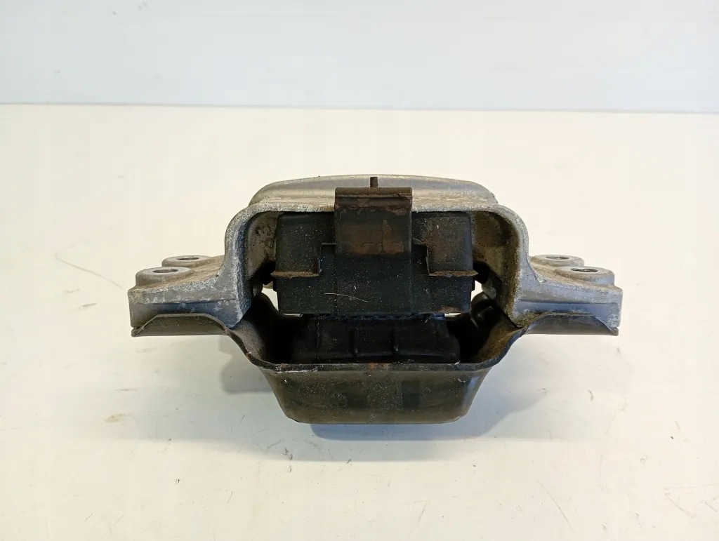 Support moteur gauche SKODA SUPERB II 1K0198555 image 2