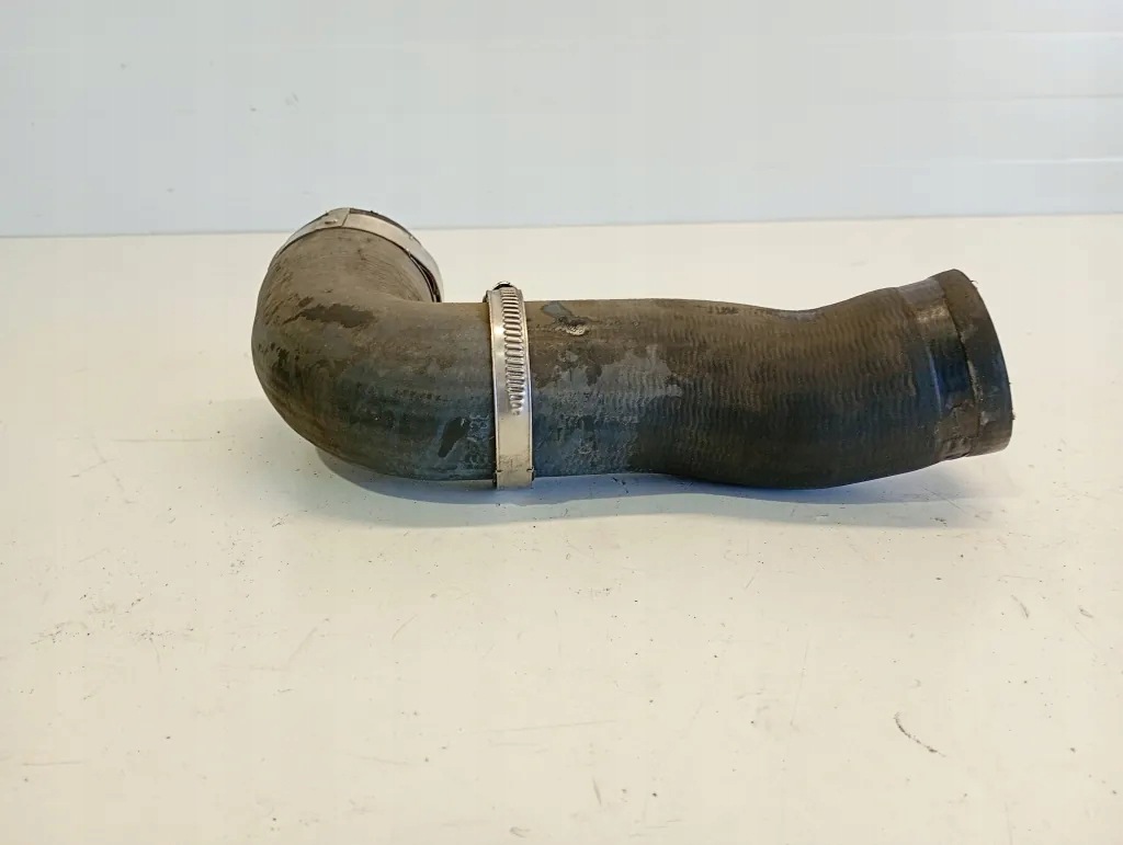 Conduit d'intercooler droit Skoda Superb II 1K0145832 image 5