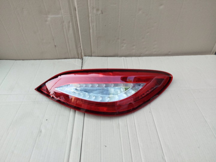 MERCEDES CLS II W218 SHOOTING BRAKE REAR LAMP RIGHT LED EUROPE A2189067800