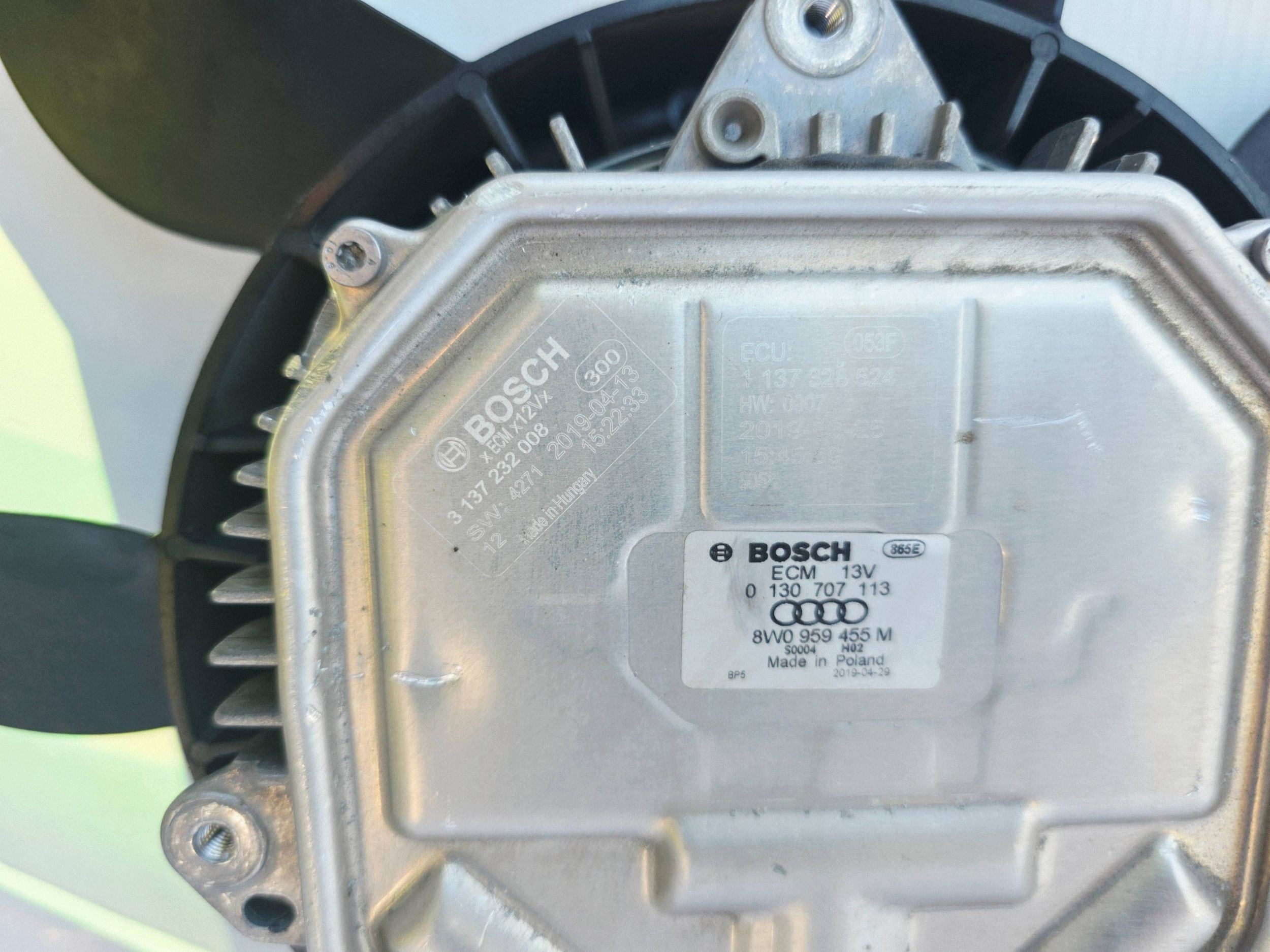 Audi A4 B9 A5 F5 A6 C8 Q5 Ventilator 8W0959455M OE image 10