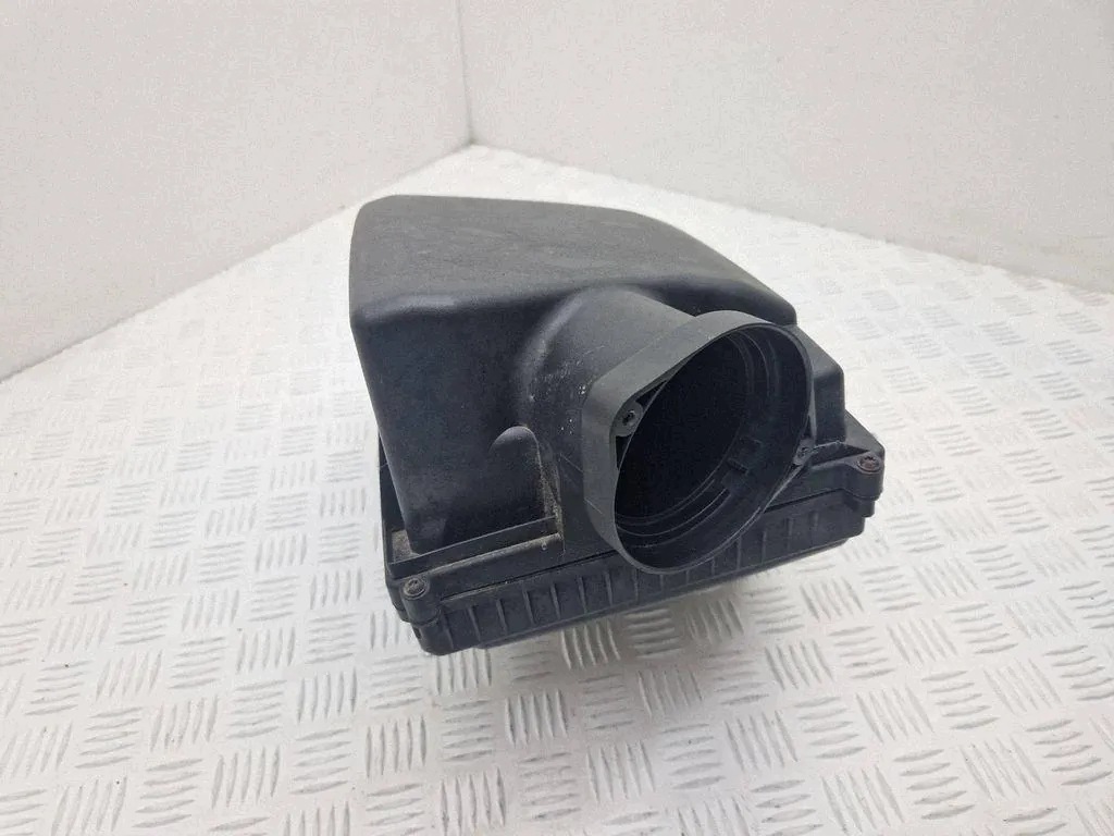 Ilmansuodattimen kotelo Volvo S60 II 0320753